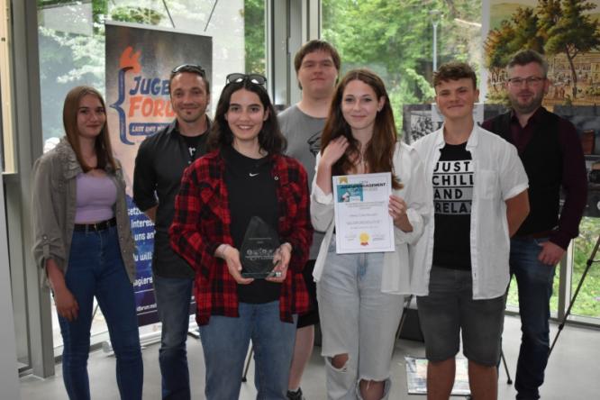 gruppenbild.jpg